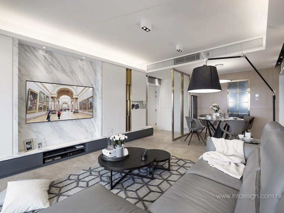 Hilltop Mansion's Interior Design